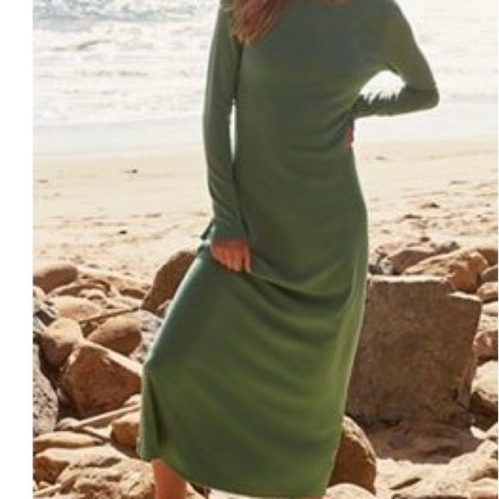 Elegant Green Long Sleeve Dress